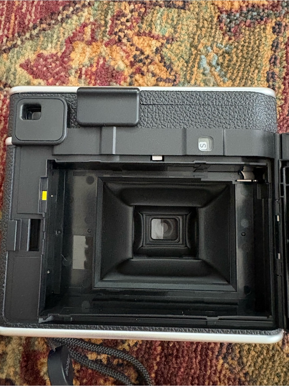 Fujifilm Instax Mini 40 Instant Camera - Black - Picture 6 of 7